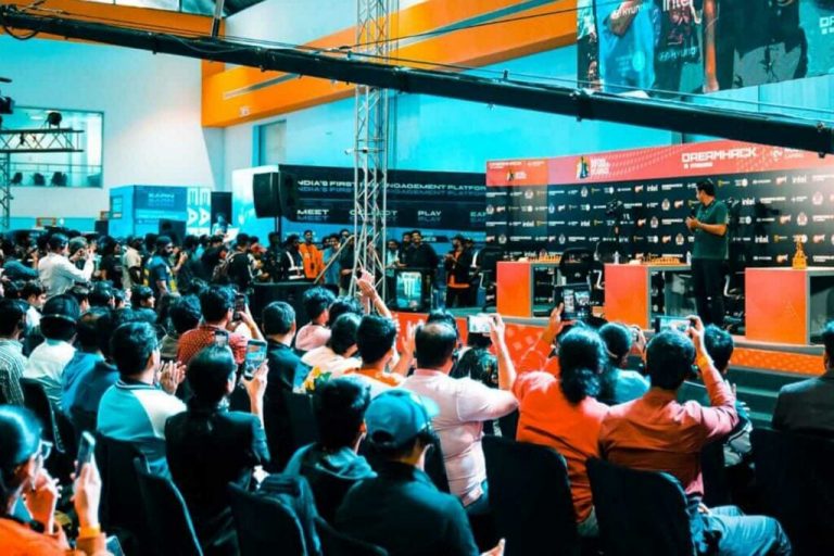 What esports events are happening at DreamHack India 2024?