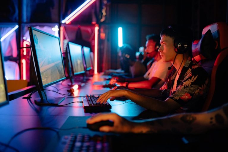 “Don’t waste your money”: Unraveling the stigma of esports degrees in higher education